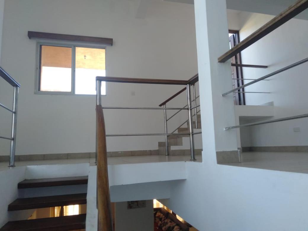 Ary Homestay Nyali- A Walk Away From City Mall Mombasa Exteriör bild