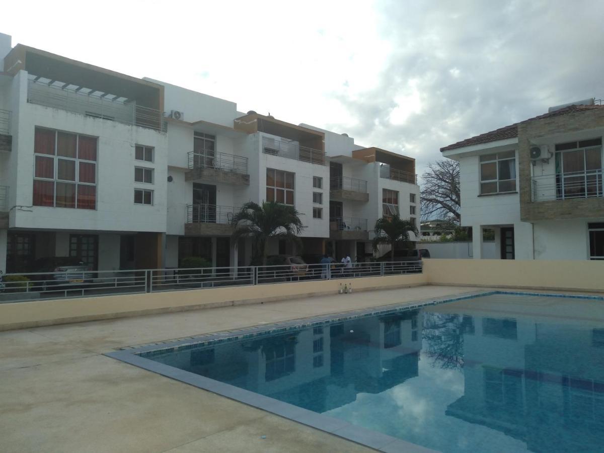 Ary Homestay Nyali- A Walk Away From City Mall Mombasa Exteriör bild